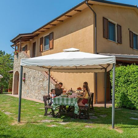 Agriturismo Le Dolci Colline Valfabbrica Kültér fotó