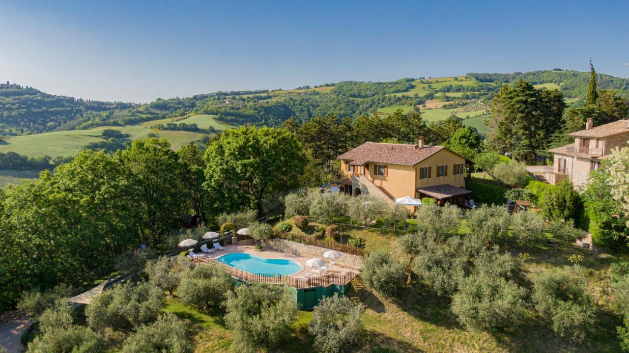 Agriturismo Le Dolci Colline Valfabbrica Kültér fotó