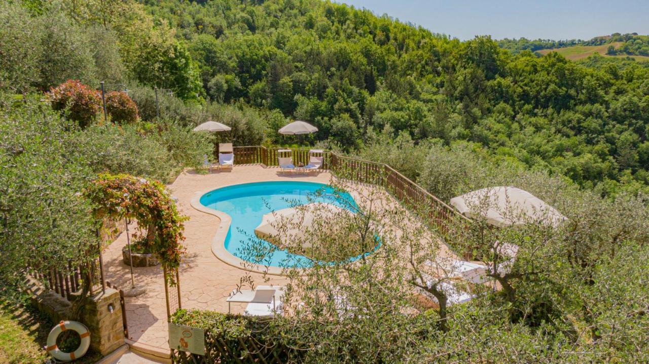 Agriturismo Le Dolci Colline Valfabbrica Kültér fotó