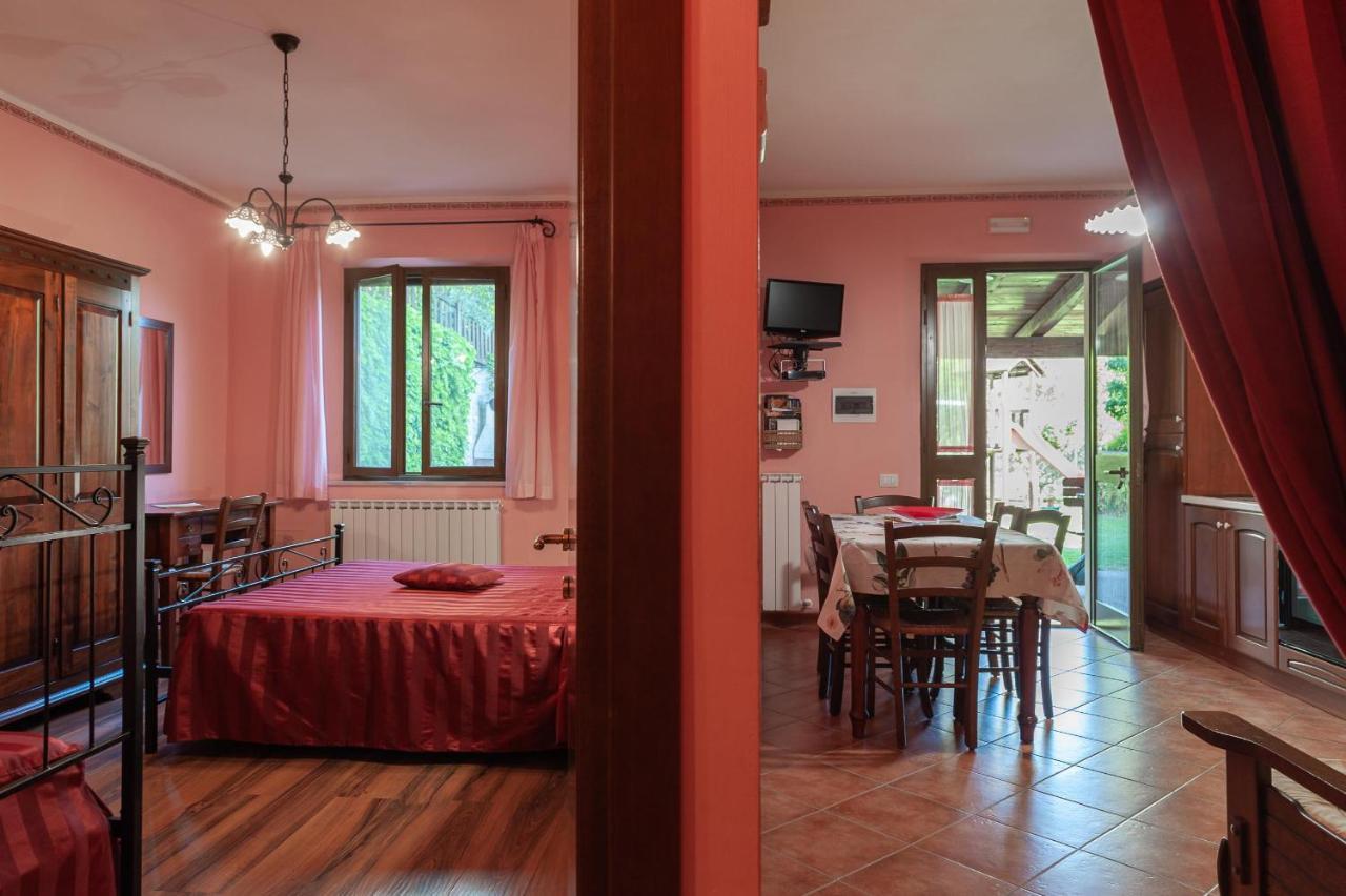 Agriturismo Le Dolci Colline Valfabbrica Kültér fotó