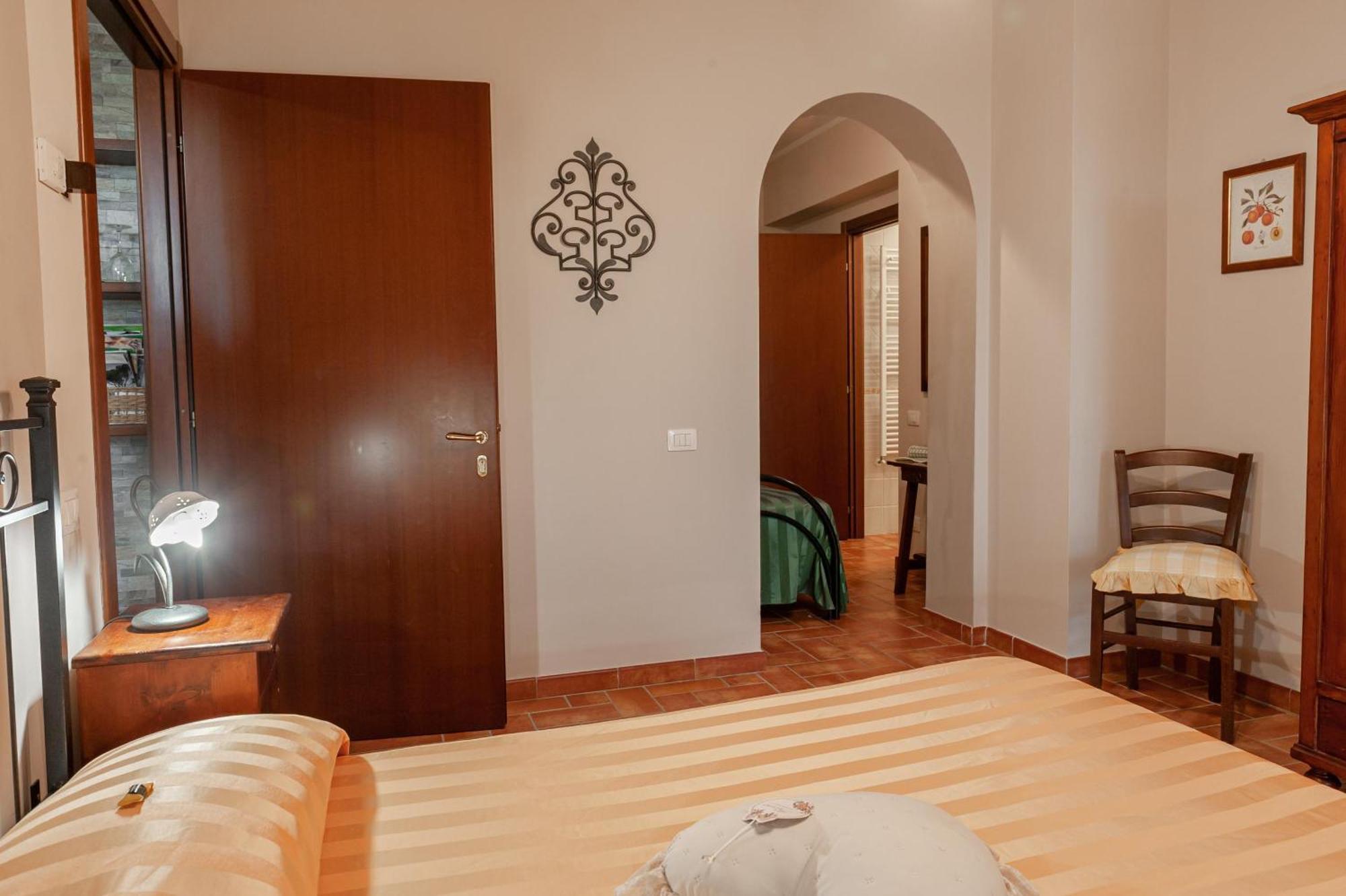 Agriturismo Le Dolci Colline Valfabbrica Kültér fotó